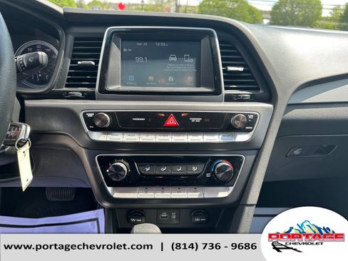 Used 2019 Hyundai Sonata SE FWD image 21