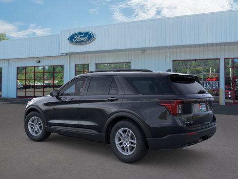 Used 2026 Ford Explorer Active image 4
