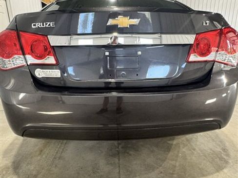 Used 2014 Chevrolet Cruze LT FWD image 5