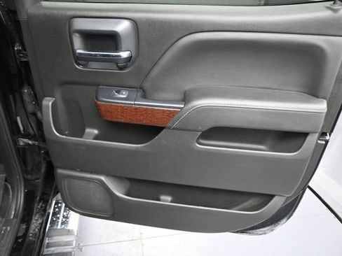 Used 2018 GMC Sierra 1500 SLT AWD/4WD image 15