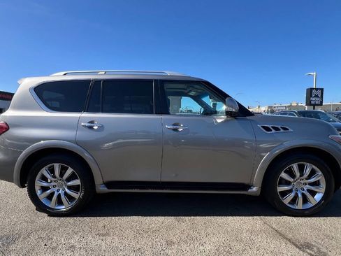 Used 2012 INFINITI QX56 2WD w/ Deluxe Touring Pkg image 8