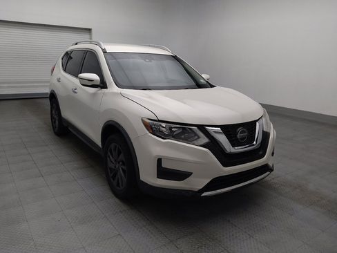 Used 2019 Nissan Rogue SV FWD image 13