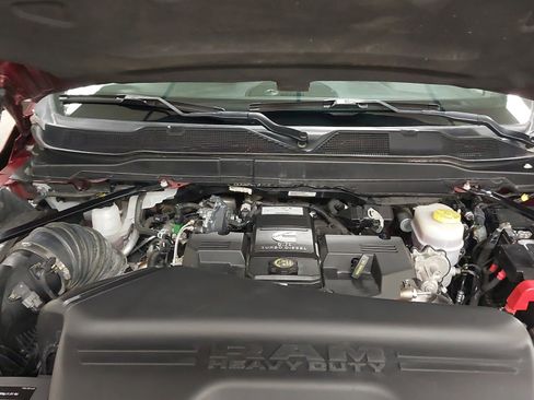 Used 2024 RAM 3500 Tradesman w/ Chrome Appearance Group image 30