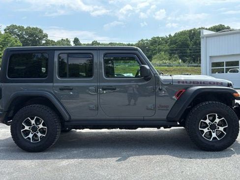Used 2021 Jeep Wrangler Unlimited Rubicon w/ LED Lighting Group AWD/4WD image 5