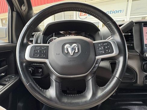 Used 2022 RAM 5500 Tradesman w/ Safety Group image 12