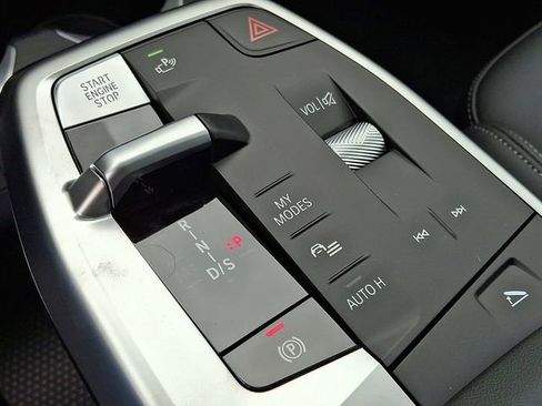 New 2026 BMW X2 xDrive28i w/ Technology Package image 13