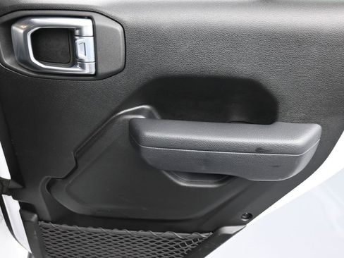 Certified 2022 Jeep Wrangler Unlimited Sport image 16