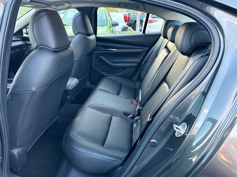 Used 2021 MAZDA MAZDA3 s image 26