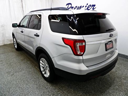 Used 2016 Ford Explorer 4WD image 4
