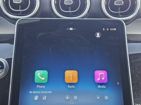 Certified 2025 Mercedes-Benz GLC 300 image 17