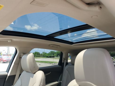 Certified 2023 Lincoln Nautilus Reserve AWD/4WD image 11