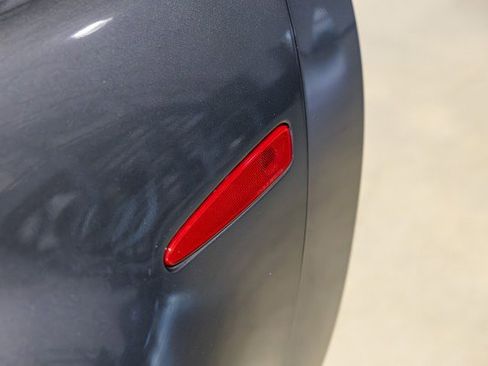 Used 2009 Chevrolet Corvette ZR1 w/ Preferred Equipment Group RWD image 17
