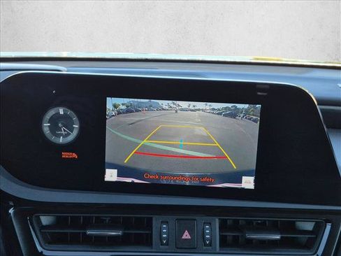 Used 2023 Lexus ES 300h w/ Premium Package FWD image 14