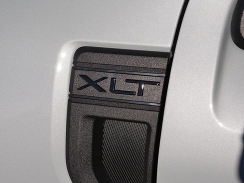 New 2026 Ford Maverick XLT w/ Equipment Group 301A image 15