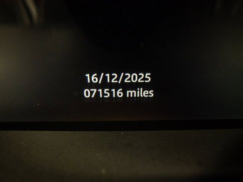 Used 2017 Land Rover Range Rover Supercharged image 22