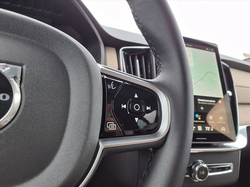 New 2026 Volvo XC90 T8 Ultra image 16