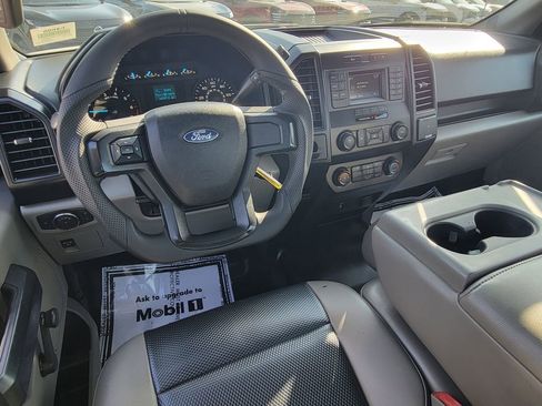 Used 2018 Ford F150 XL w/ Trailer Tow Package RWD image 6