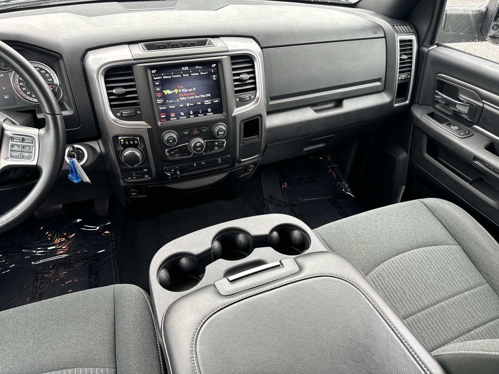 Used 2021 RAM 1500 Warlock w/ Luxury Group AWD/4WD image 14