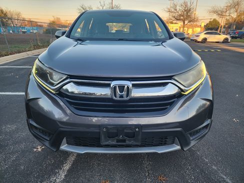 Used 2017 Honda CR-V LX image 2