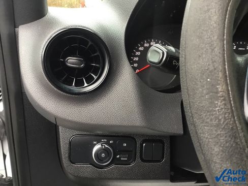 Used 2022 Mercedes-Benz Sprinter 2500 image 25