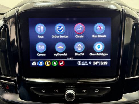 Used 2023 Chevrolet Traverse Premier image 18