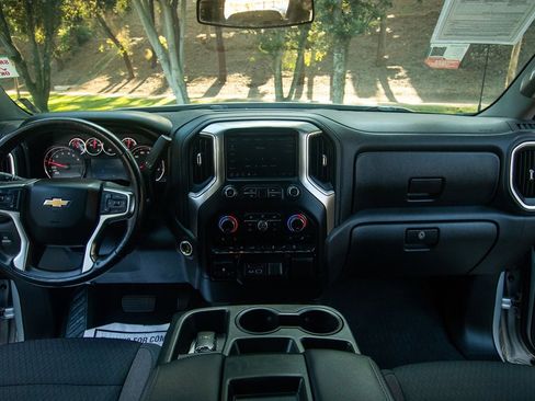 Used 2020 Chevrolet Silverado 1500 LT w/ All-Star Edition AWD/4WD image 31