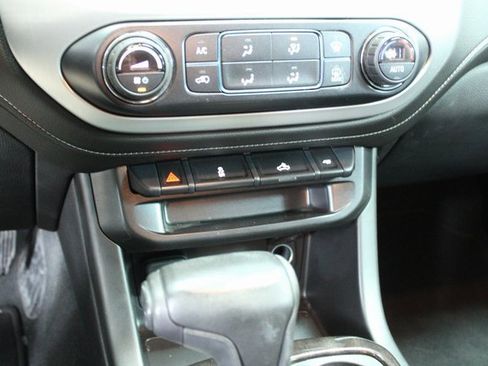 Used 2021 GMC Canyon Elevation image 16