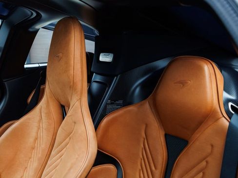 Used 2020 McLaren Speedtail RWD image 23