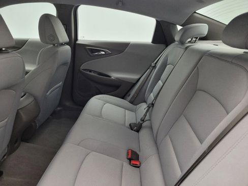 Used 2020 Chevrolet Malibu LS w/ LPO, Convenience Package 1 FWD image 18