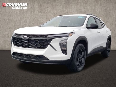 New 2026 Chevrolet Trax LT w/ Driver Confidence Package image 1