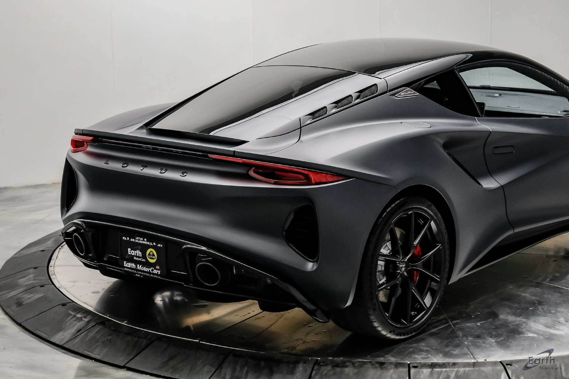 Used 2026 Lotus Emira RWD image 22