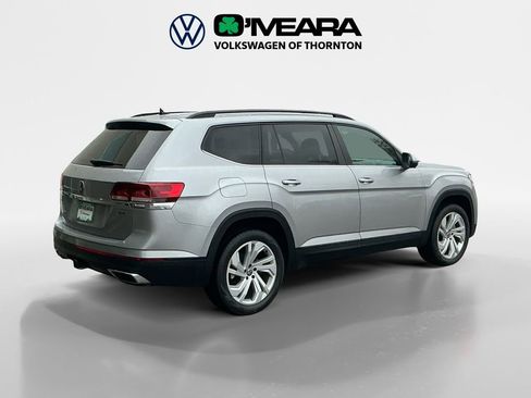 Used 2021 Volkswagen Atlas SE w/ Towing Package image 5