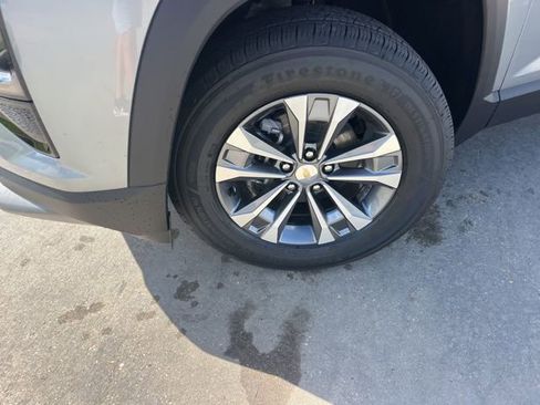 New 2026 Chevrolet Equinox LT image 36