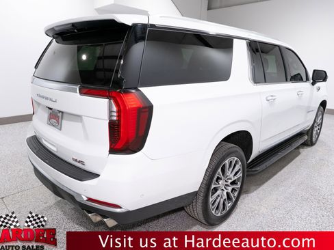 Used 2025 GMC Yukon XL Denali image 5