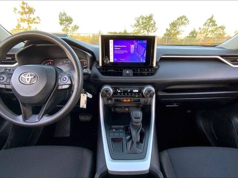 Used 2023 Toyota RAV4 LE image 14