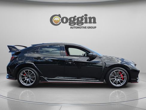 Used 2021 Honda Civic Type R image 6