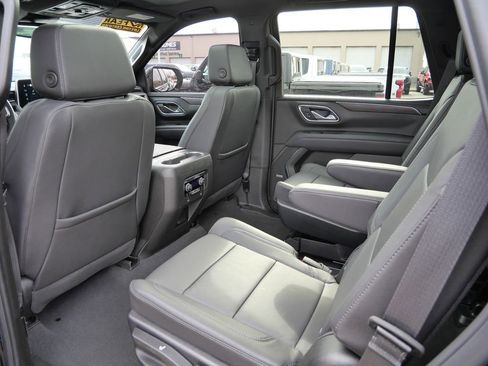Used 2023 Chevrolet Tahoe LT image 28