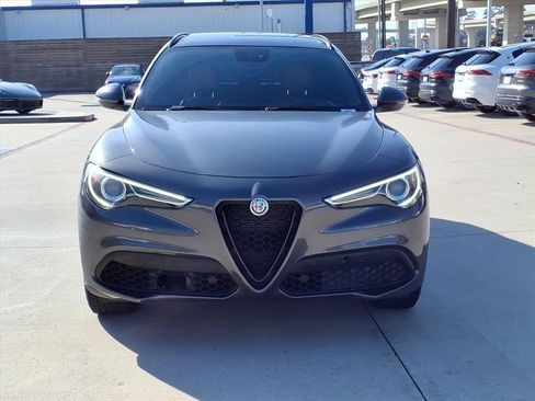 Used 2019 Alfa Romeo Stelvio Ti Sport w/ Quick Order Package 22S Sport image 4