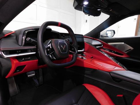 Used 2023 Chevrolet Corvette Stingray Premium Conv w/ 3LT image 43