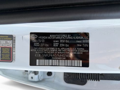 Used 2021 Hyundai Elantra Limited FWD image 35
