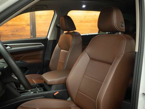 Used 2021 Volkswagen Atlas SEL FWD image 11