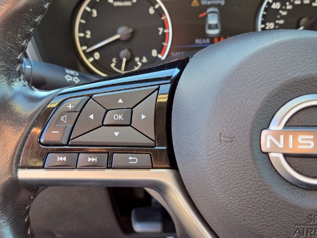 Used 2024 Nissan Altima 2.5 SV w/ SV Premium Package FWD image 28