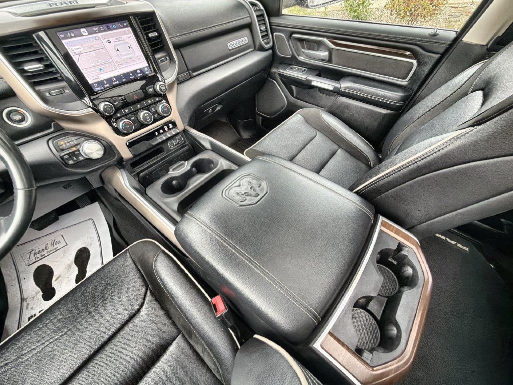 Used 2022 RAM 1500 Laramie AWD/4WD image 21