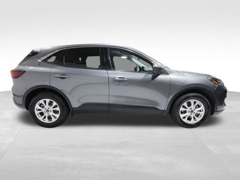Used 2024 Ford Escape Active image 5