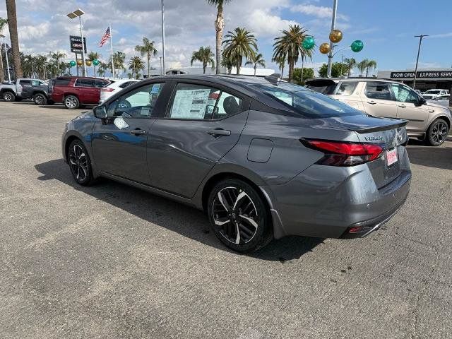 New 2025 Nissan Versa SR w/ Trunk Package FWD image 4