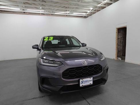 Certified 2023 Honda HR-V LX image 3