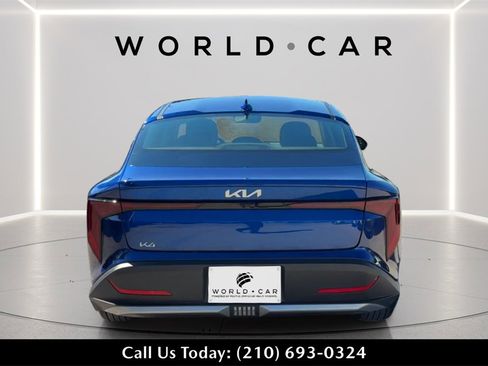 Used 2025 Kia K4 EX image 4