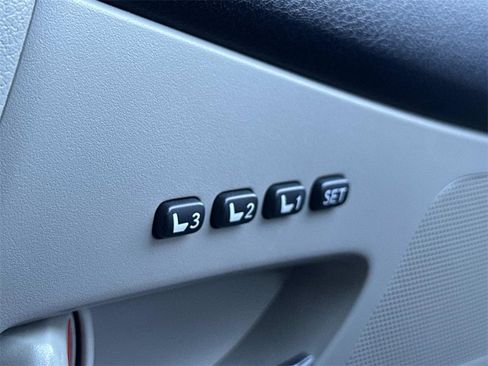 Used 2011 Lexus RX 350 2WD image 23