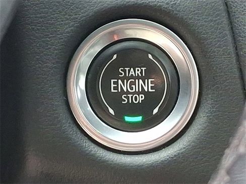 Used 2022 Chevrolet Tahoe LT w/ LT Signature Package image 24