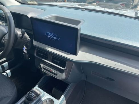 Used 2025 Ford Maverick XL w/ Equipment Group 102A AWD/4WD image 15
